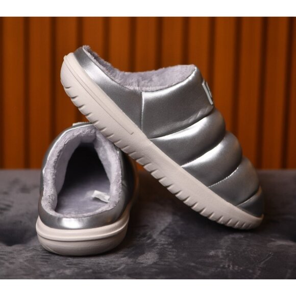 New! Size: 9 Women | NIKE Burrow SE Metallic Silver Light | FZ7940-001 - Picture 7 of 14